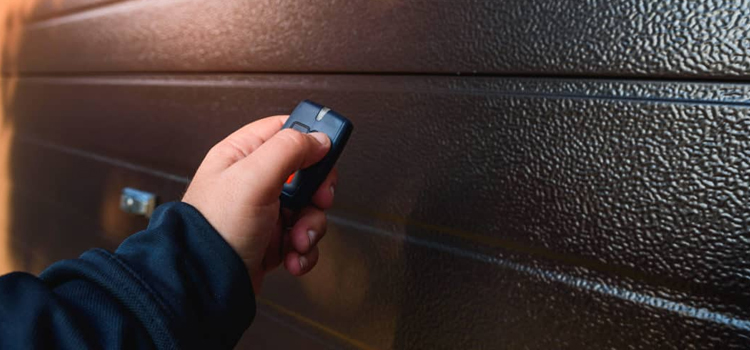 automatic door opener with remote control in Compton